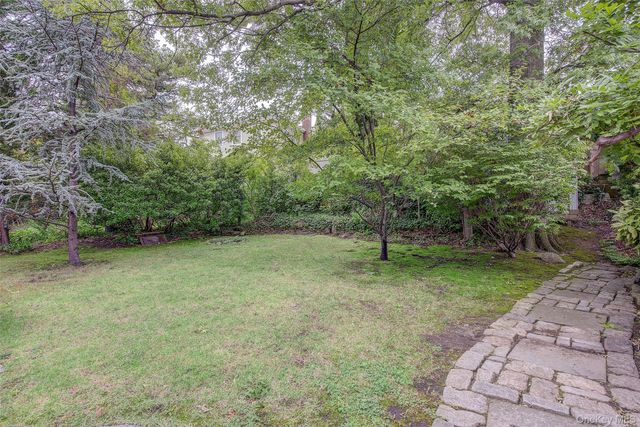 26-20 210th Place, Bayside, NY 11360