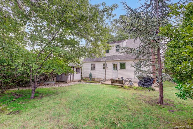 26-20 210th Place, Bayside, NY 11360