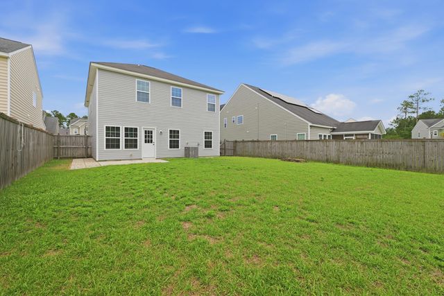 691 Silver Moss Drive, Moncks Corner, SC 29461