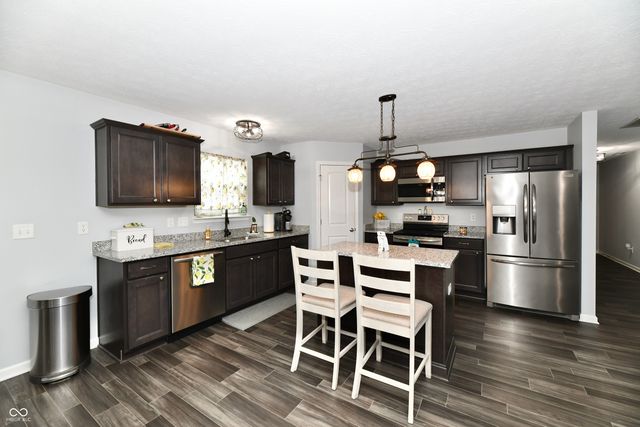 1364 Lexington Trail, Greenfield, IN 46140