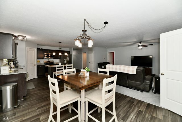 1364 Lexington Trail, Greenfield, IN 46140