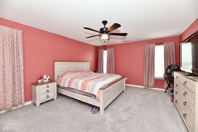 1364 Lexington Trail, Greenfield, IN 46140