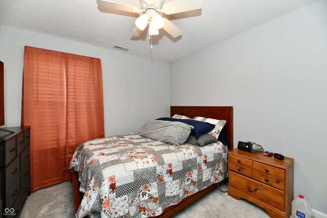 1364 Lexington Trail, Greenfield, IN 46140