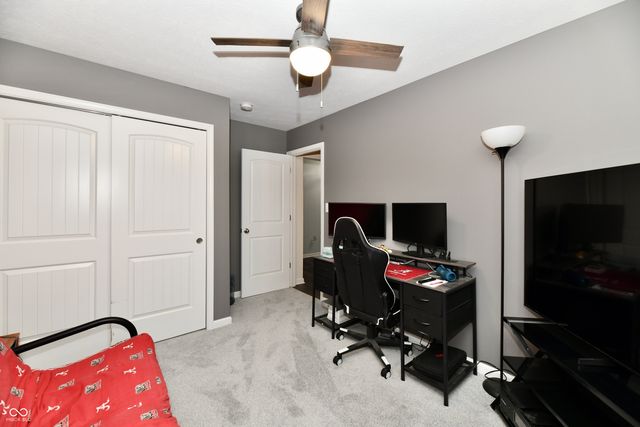 1364 Lexington Trail, Greenfield, IN 46140