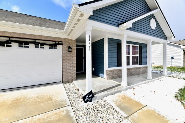 1364 Lexington Trail, Greenfield, IN 46140