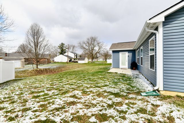 1364 Lexington Trail, Greenfield, IN 46140