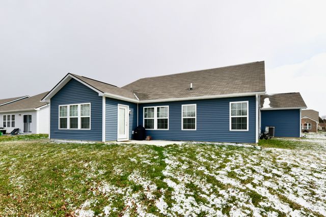 1364 Lexington Trail, Greenfield, IN 46140