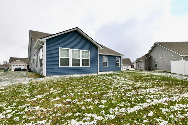 1364 Lexington Trail, Greenfield, IN 46140