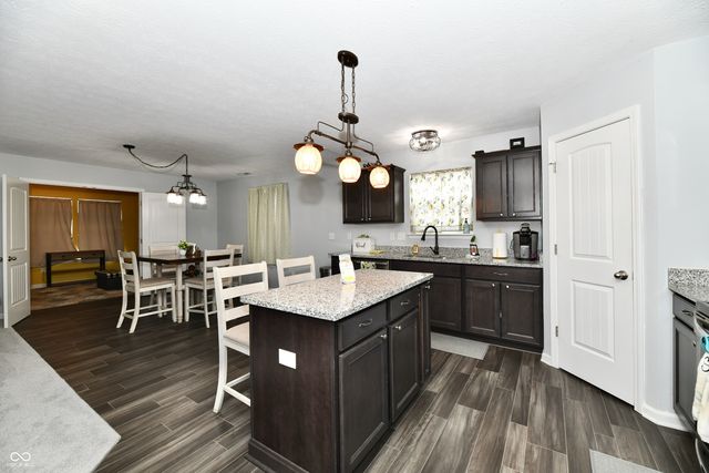 1364 Lexington Trail, Greenfield, IN 46140