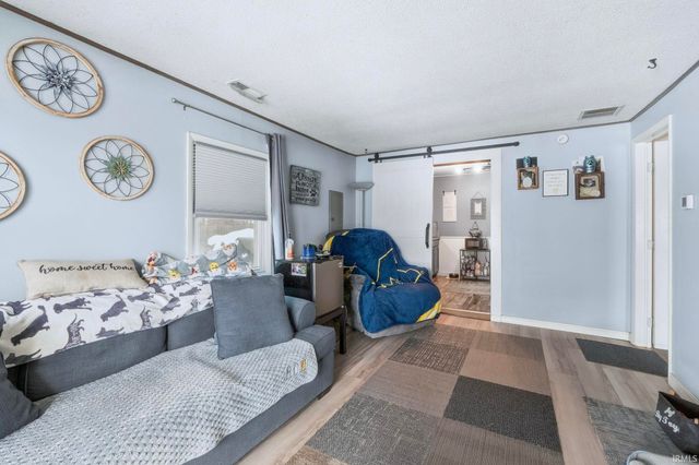 6612 Bradbury Avenue, Fort Wayne, IN 46809