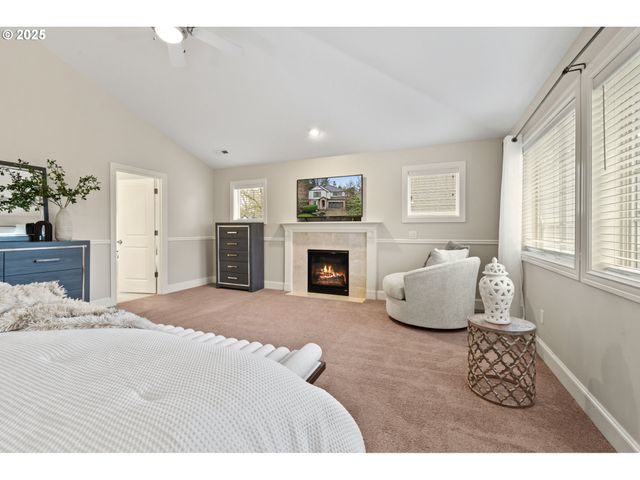 12647 Sw 21ST Ct, Lake Oswego, OR 97035