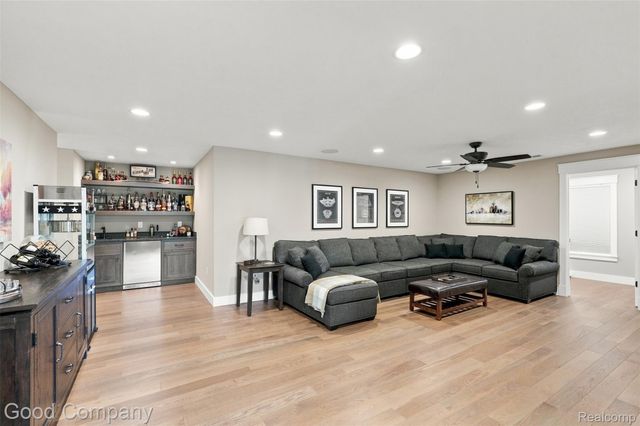 1080 Alberta Street, Ferndale, MI 48220