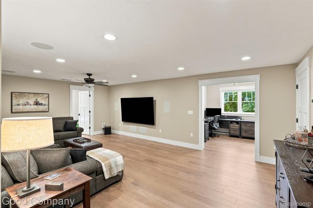 1080 Alberta Street, Ferndale, MI 48220