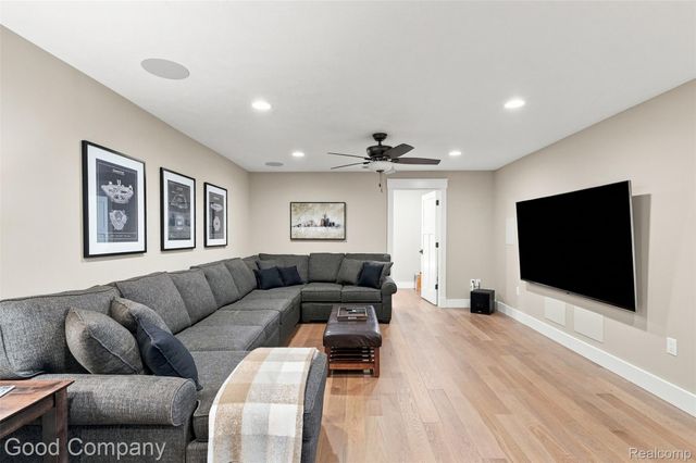 1080 Alberta Street, Ferndale, MI 48220