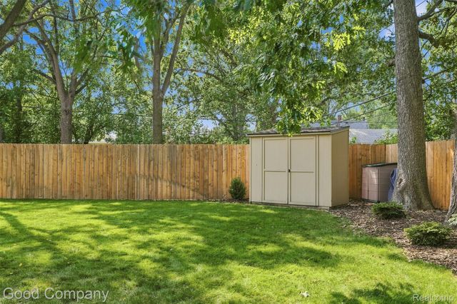 1080 Alberta Street, Ferndale, MI 48220