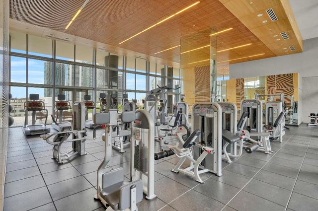 3470 E Coast Ave Avenue H2710, Miami, FL 33137