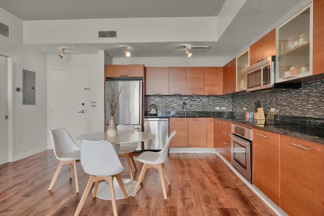 3470 E Coast Ave Avenue H2710, Miami, FL 33137