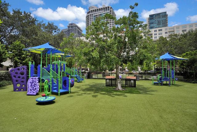 3470 E Coast Ave Avenue H2710, Miami, FL 33137