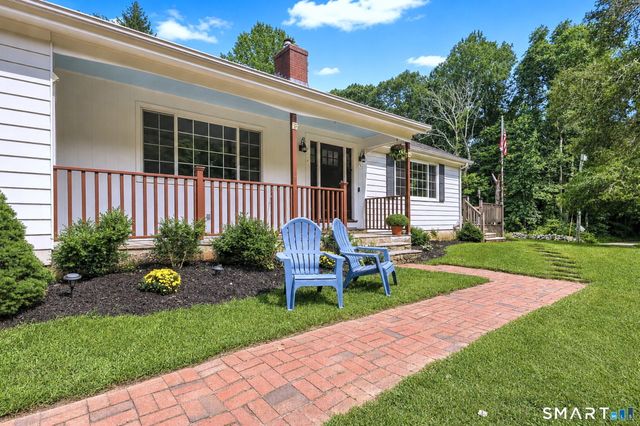 86 Spencer Hill, Clinton, CT 06413