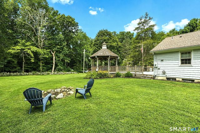 86 Spencer Hill, Clinton, CT 06413
