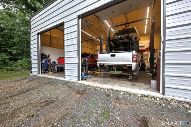 86 Spencer Hill, Clinton, CT 06413