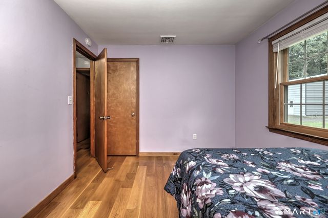 86 Spencer Hill, Clinton, CT 06413