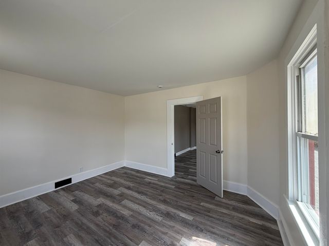 340 Pleasant Street, Bennington, VT 05201