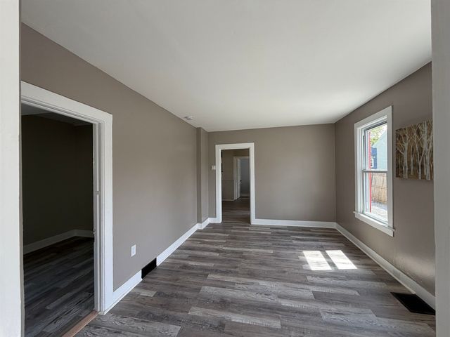 340 Pleasant Street, Bennington, VT 05201
