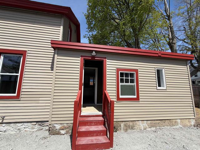 340 Pleasant Street, Bennington, VT 05201