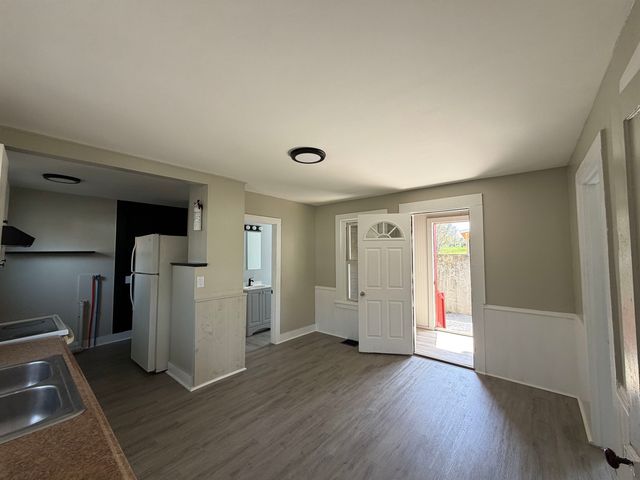 340 Pleasant Street, Bennington, VT 05201