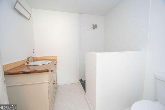 427 Fling Road, Lagrange, GA 30240