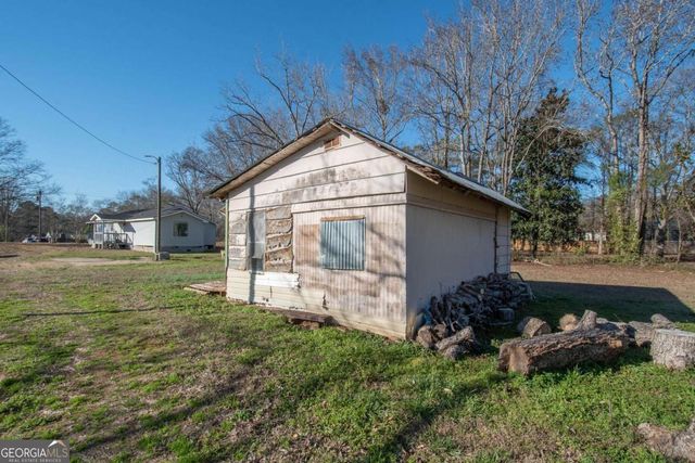 427 Fling Road, Lagrange, GA 30240