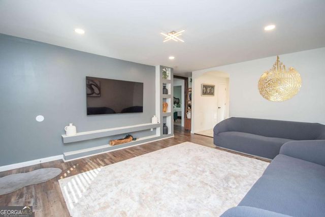 427 Fling Road, Lagrange, GA 30240