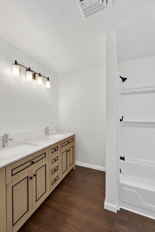 2820 Branch St, Sacramento, CA 95815