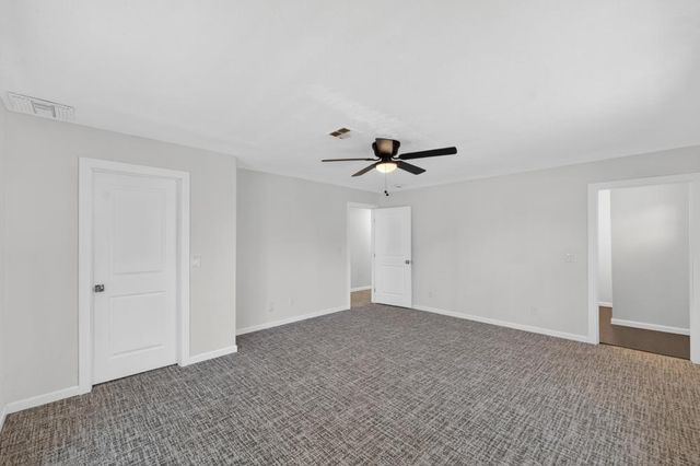 2820 Branch St, Sacramento, CA 95815