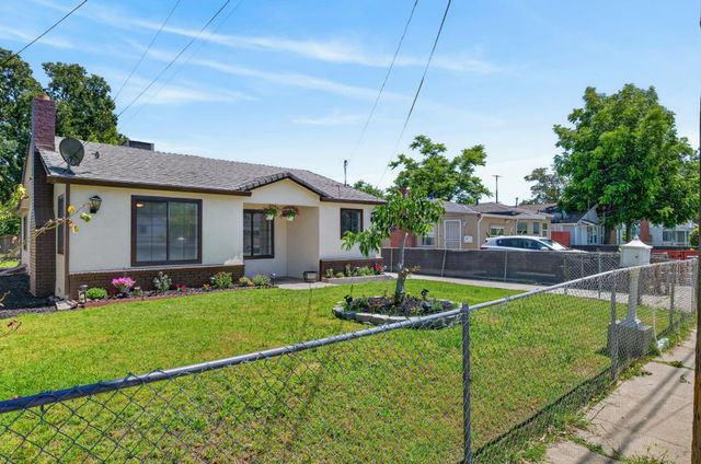 2820 Branch St, Sacramento, CA 95815