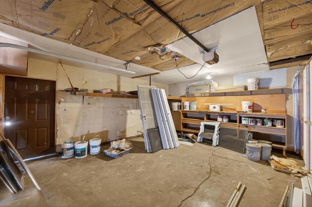 2820 Branch St, Sacramento, CA 95815