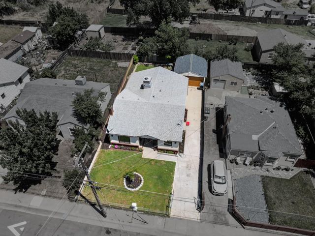 2820 Branch St, Sacramento, CA 95815