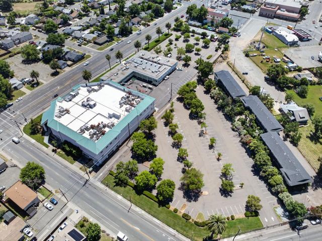 2820 Branch St, Sacramento, CA 95815