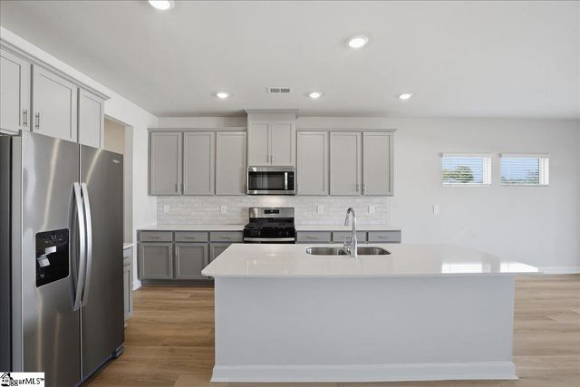 123 Terri Acres, Easley, SC 29642