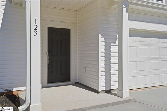123 Terri Acres, Easley, SC 29642