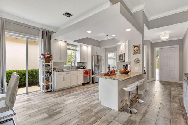 8241 Tobago Lane, Wellington, FL 33414