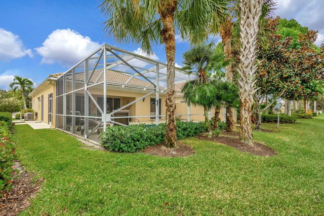 8241 Tobago Lane, Wellington, FL 33414