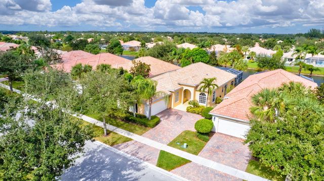 8241 Tobago Lane, Wellington, FL 33414