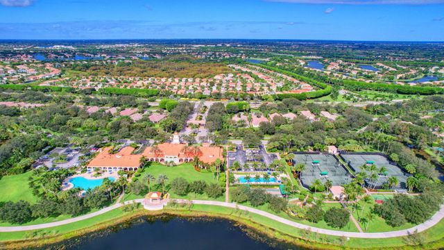 8241 Tobago Lane, Wellington, FL 33414