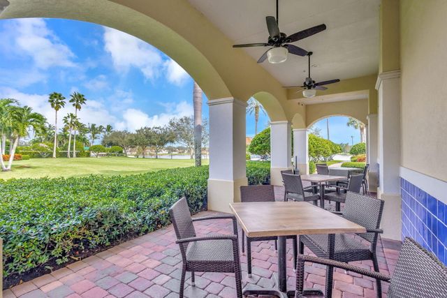 8241 Tobago Lane, Wellington, FL 33414