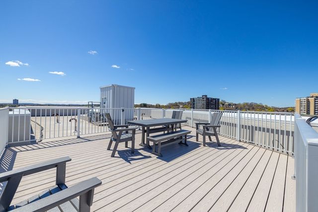 1450-1454 Beacon St 644, Brookline, MA 02446