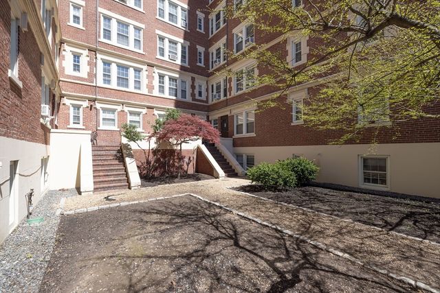 1450-1454 Beacon St 644, Brookline, MA 02446