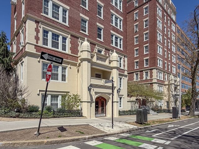 1450-1454 Beacon St 644, Brookline, MA 02446