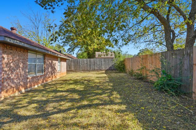 1304 Paco Trail, Denton, TX 76209